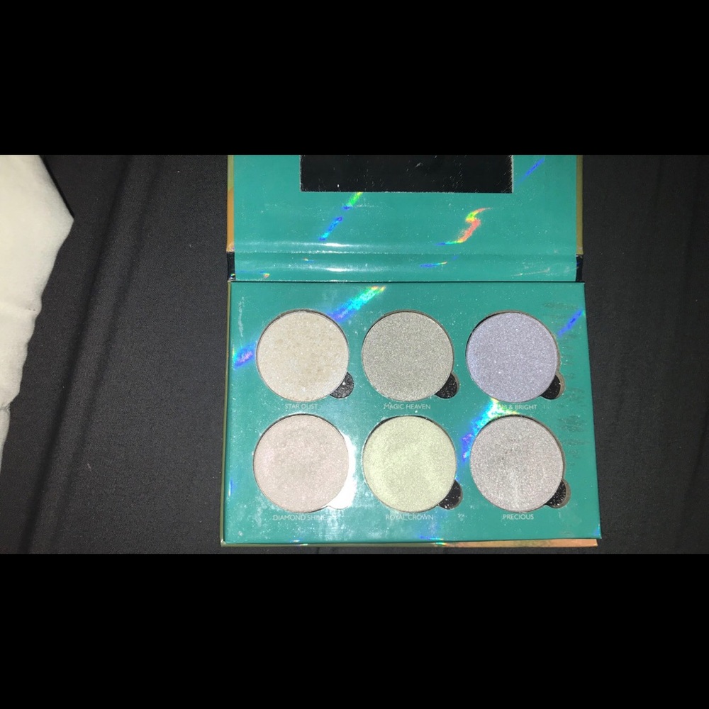 Pallet - Picture 2 of 2